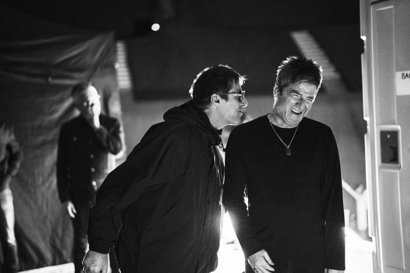 live '25 – Oasis